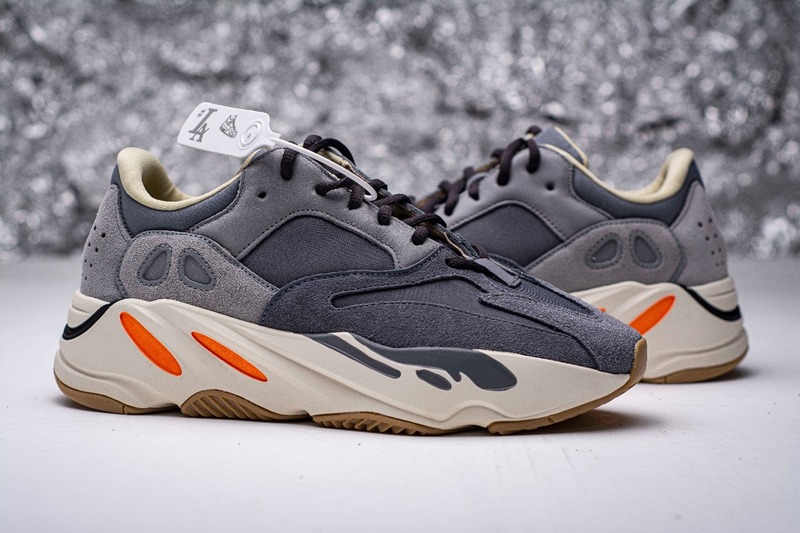 yeezy boost 700 magnet reps