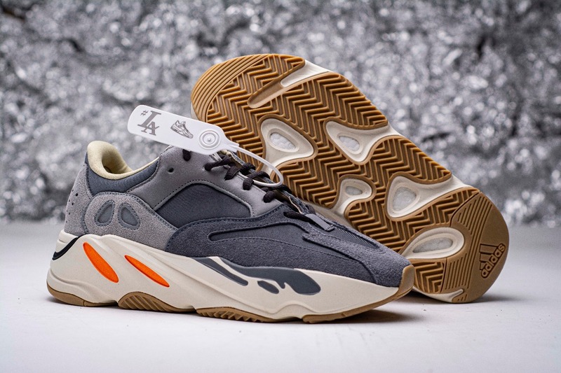 yeezy boost 700 magnet reps