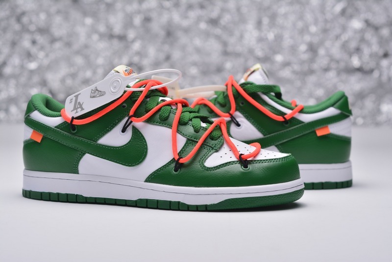 dunk low off-white pine green