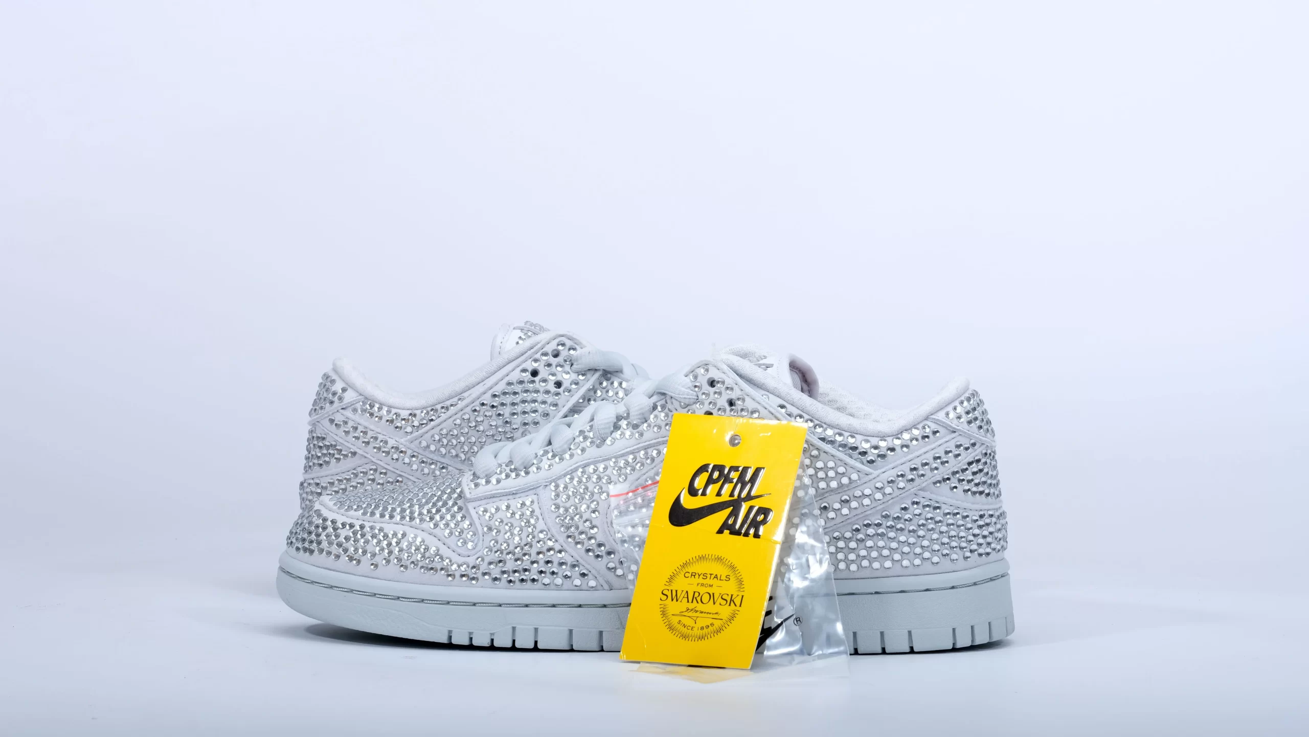 cpfm x swarovski x dunk low ‘pure platinum’ reps