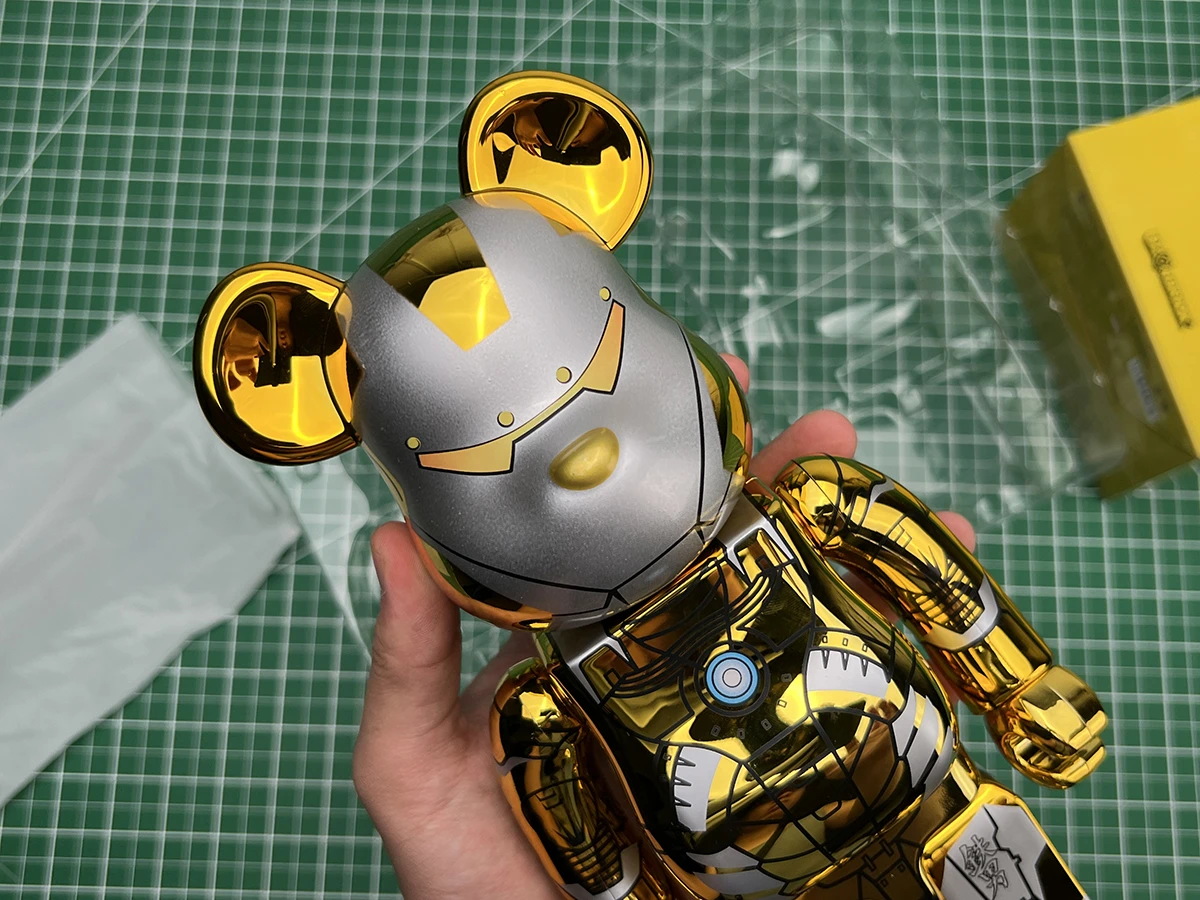 bearbrick x hajime sorayama x marvel iron man reverse 400%