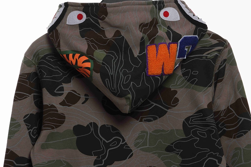 bape laminated camo shark zipper hoodie reps