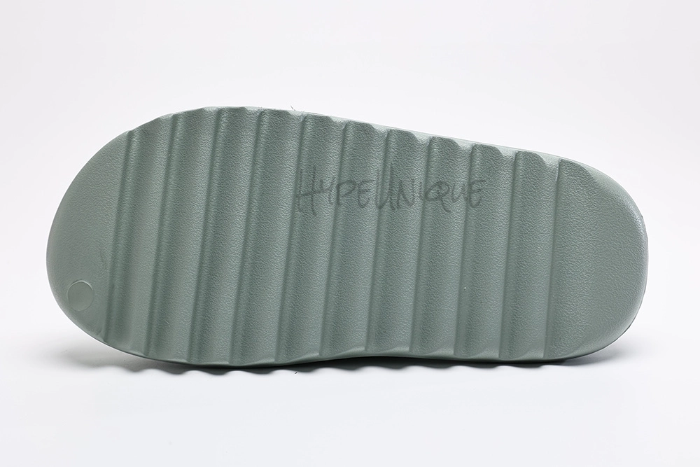 yeezy slides “salt” reps