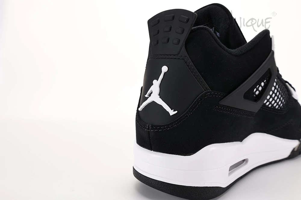 jordan 4 “white thunder” replica